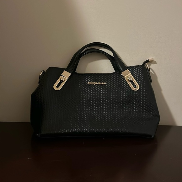 M X JaoLan | Black Purse textured surface - Picture 1 of 10